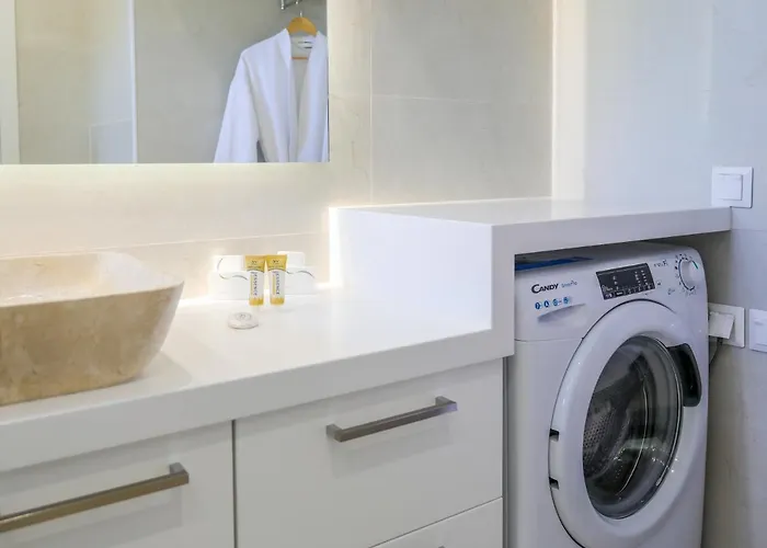 Villa Georgia Skiathos Town